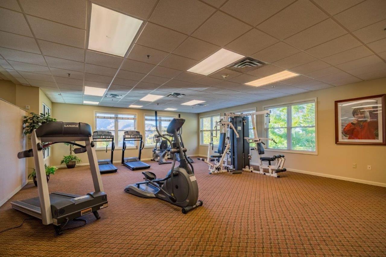Vacation Village In The Berkshires Ханкок Экстерьер фото The Fitness Center at The Village at Wild dunes
